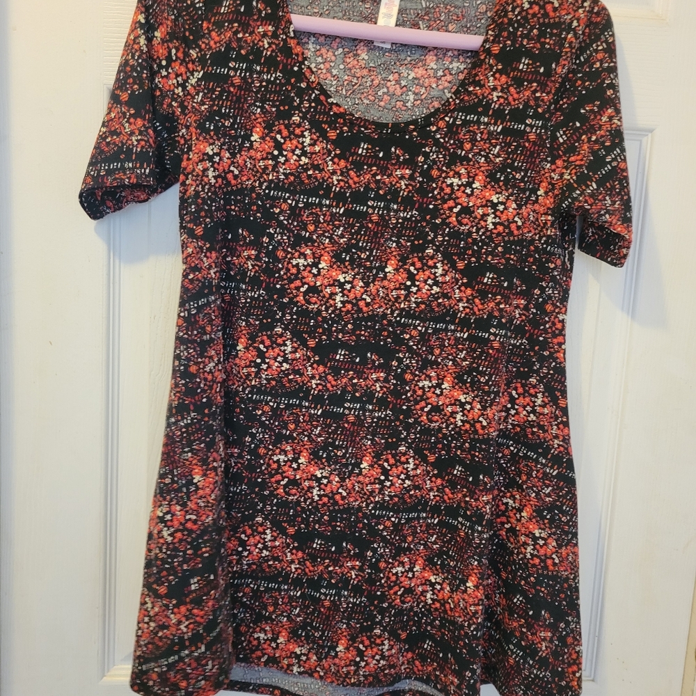 LuLaRoe tee